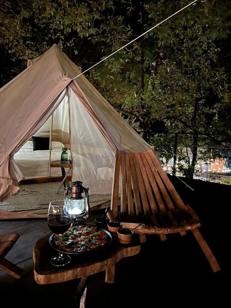 Hotel Oxu Solo Adultos Valle de Bravo Zewnętrze zdjęcie